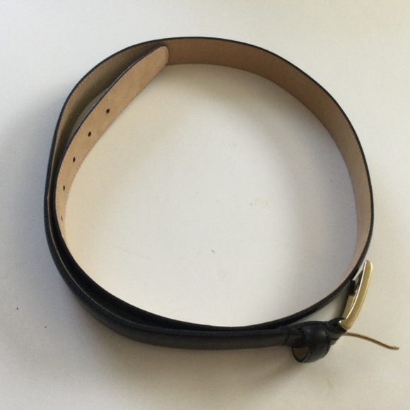 NEW LLBEAN Leather Belt. Size 42…Classic Style and Quality - Picture 10 of 13